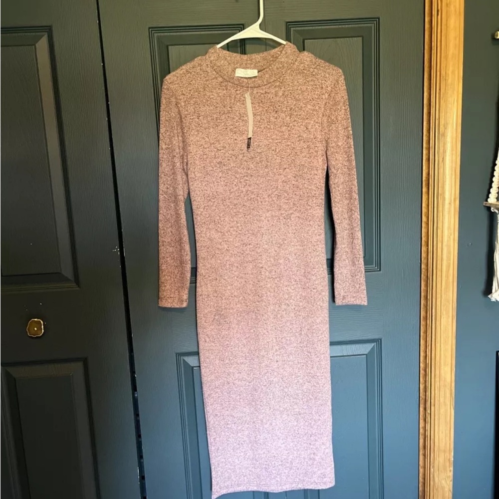 Women’s Knit Sheath dress NWT size Large Pink Weathered Long Sleeve